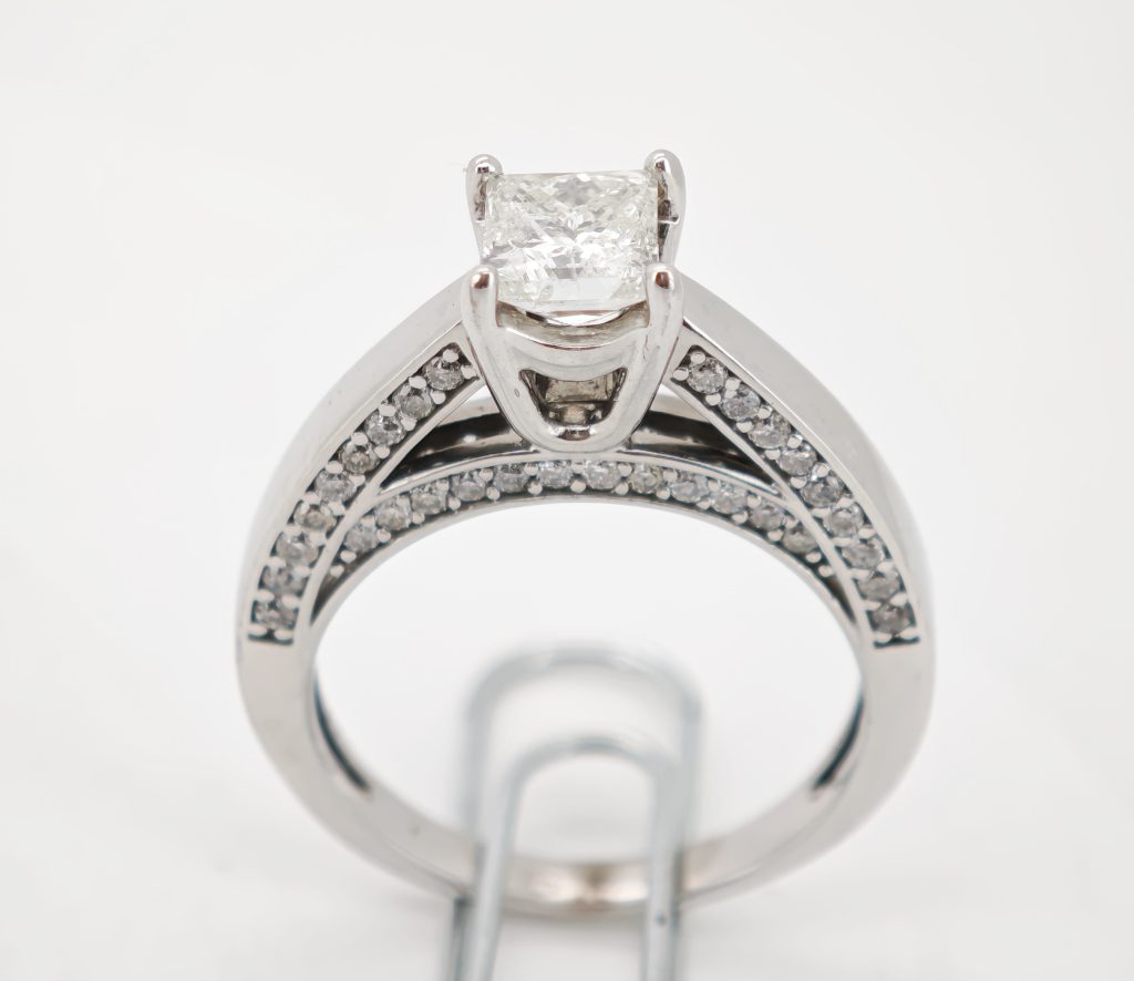 inel logodna aur 14k si diamante 1.26ct