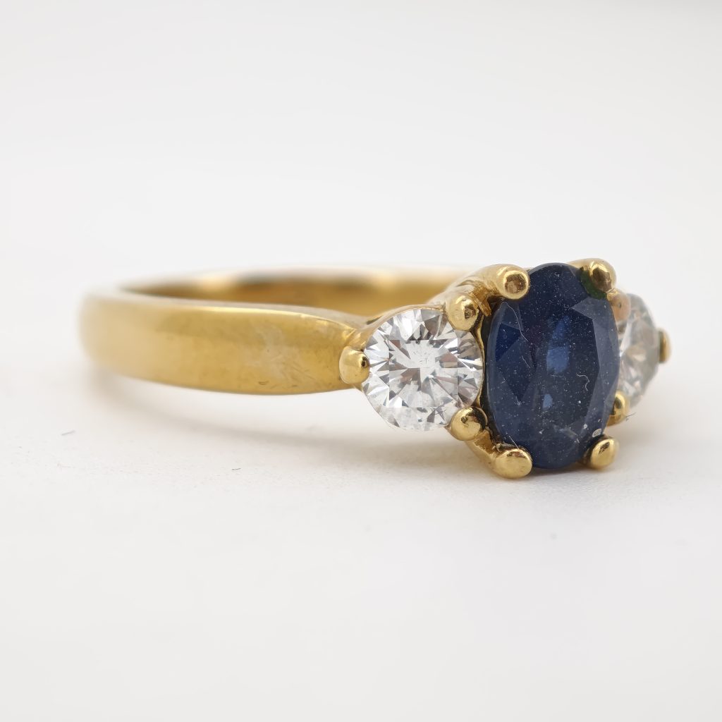 inel safir si diamante 1.5ct