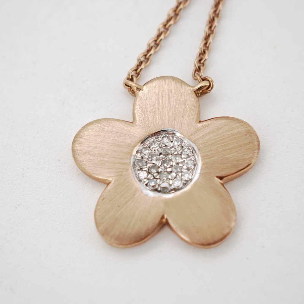 colier aur 14k cu diamante 0,06ct