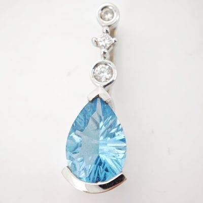 pandativ aur 14k cu topaz si diamante