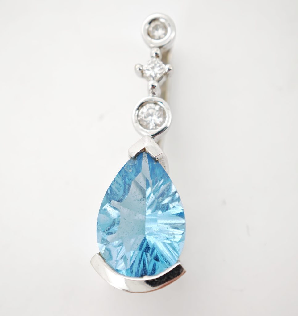 pandativ aur 14k cu topaz si diamante