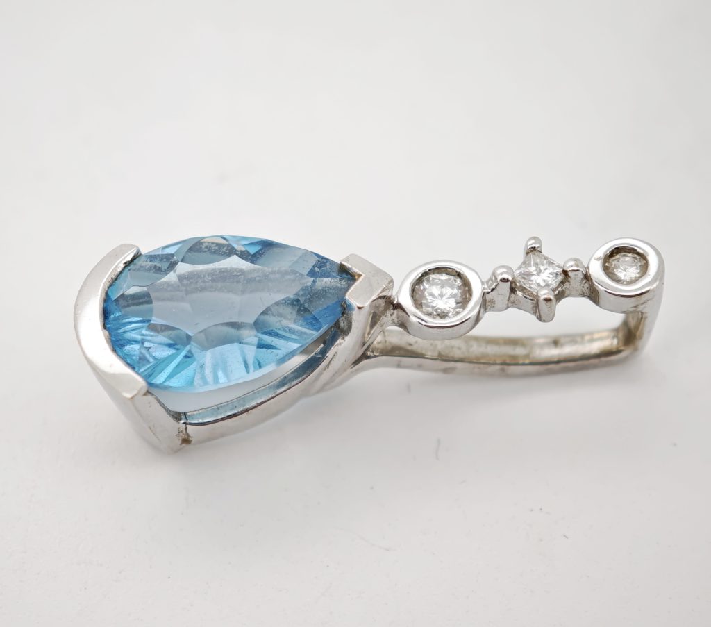 pandativ aur 14k cu topaz si diamante