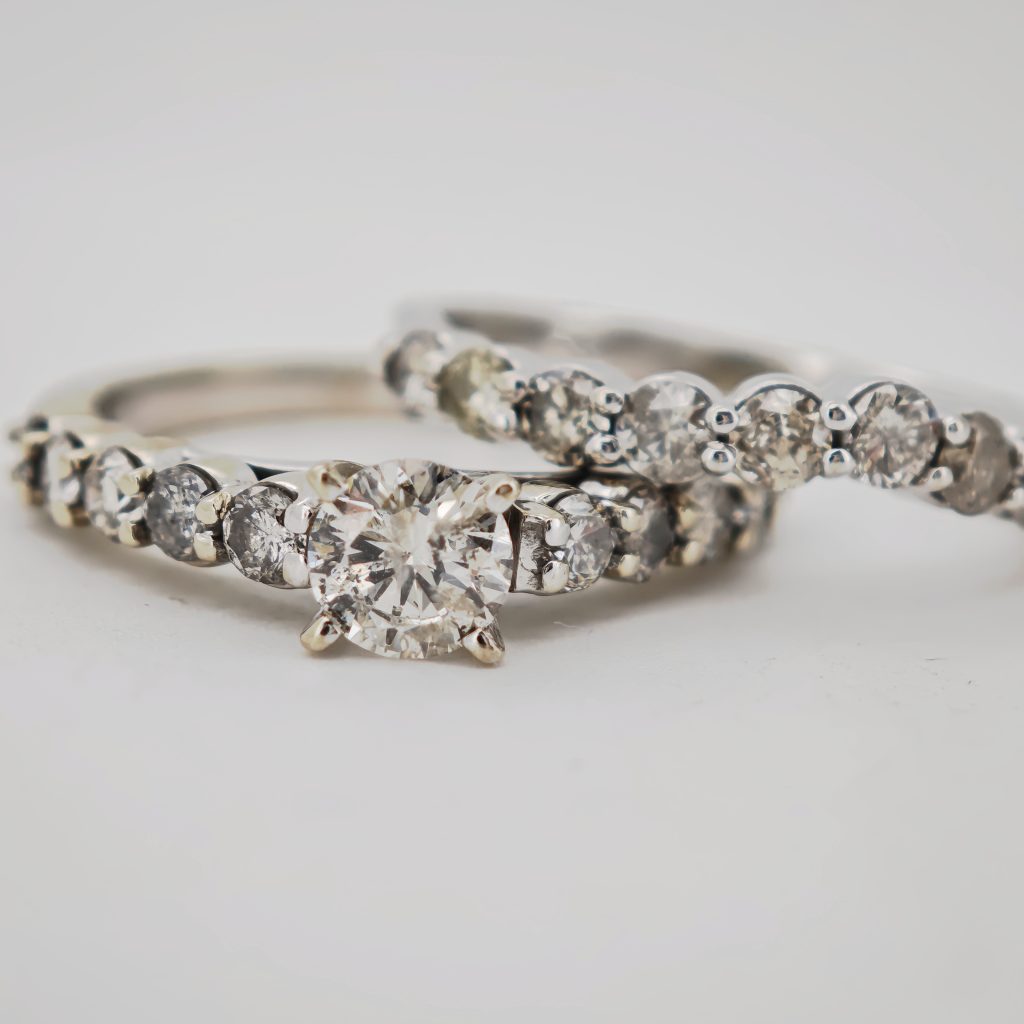 inel aur 14k cu diamante si verigheta 2,55ct