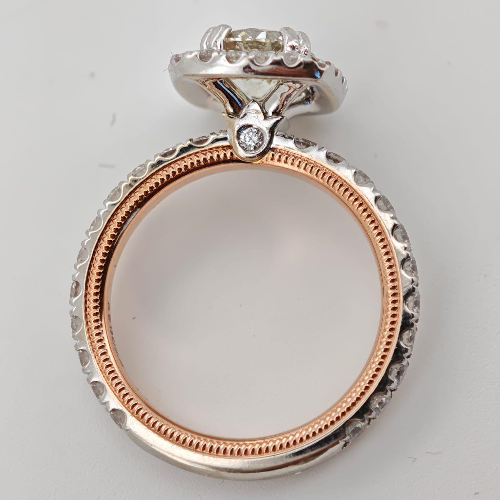 inel aur cu diamante 2,5ct