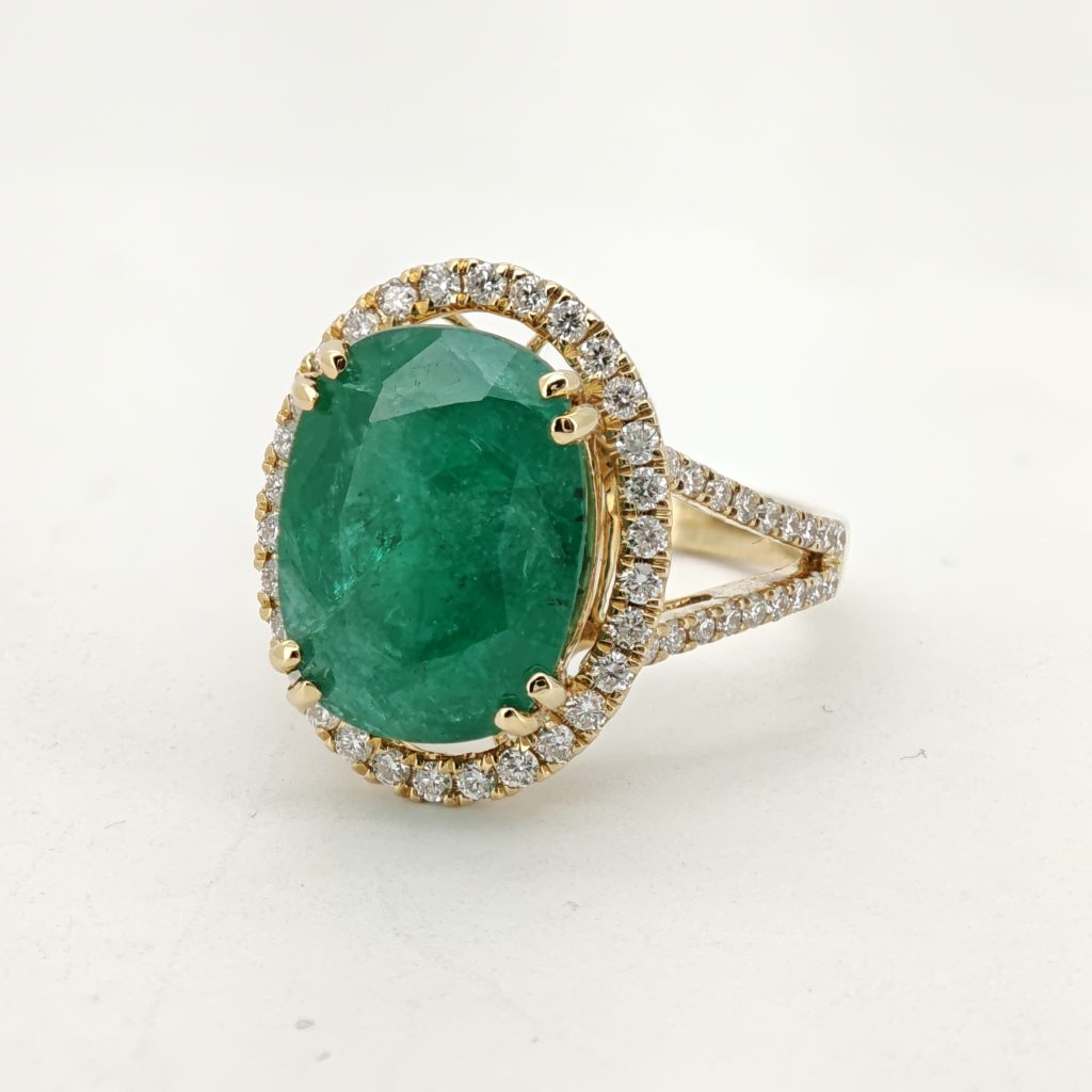 inel 14k cu smarald si diamante 7,18ct