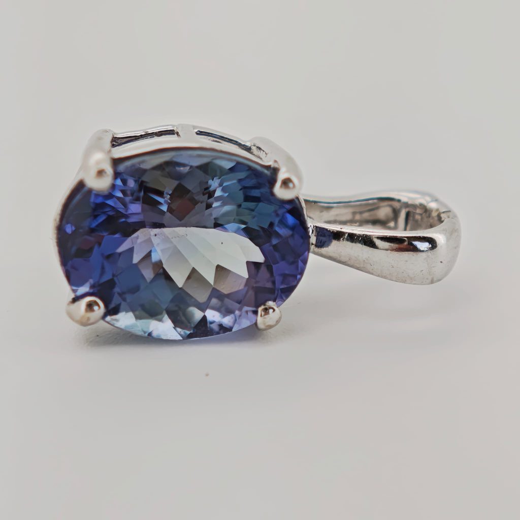 pandativ 14k cu tanzanite 3,3ct