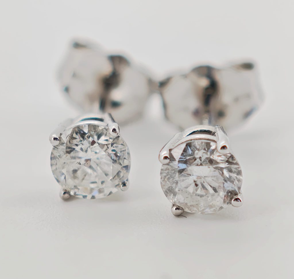 cercei 14k cu diamante 0.50ct