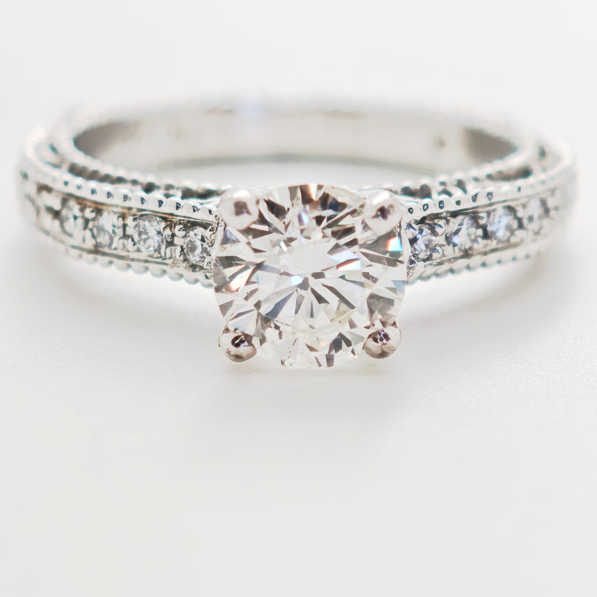 Inel cu diamante aur 18k 1.32ct