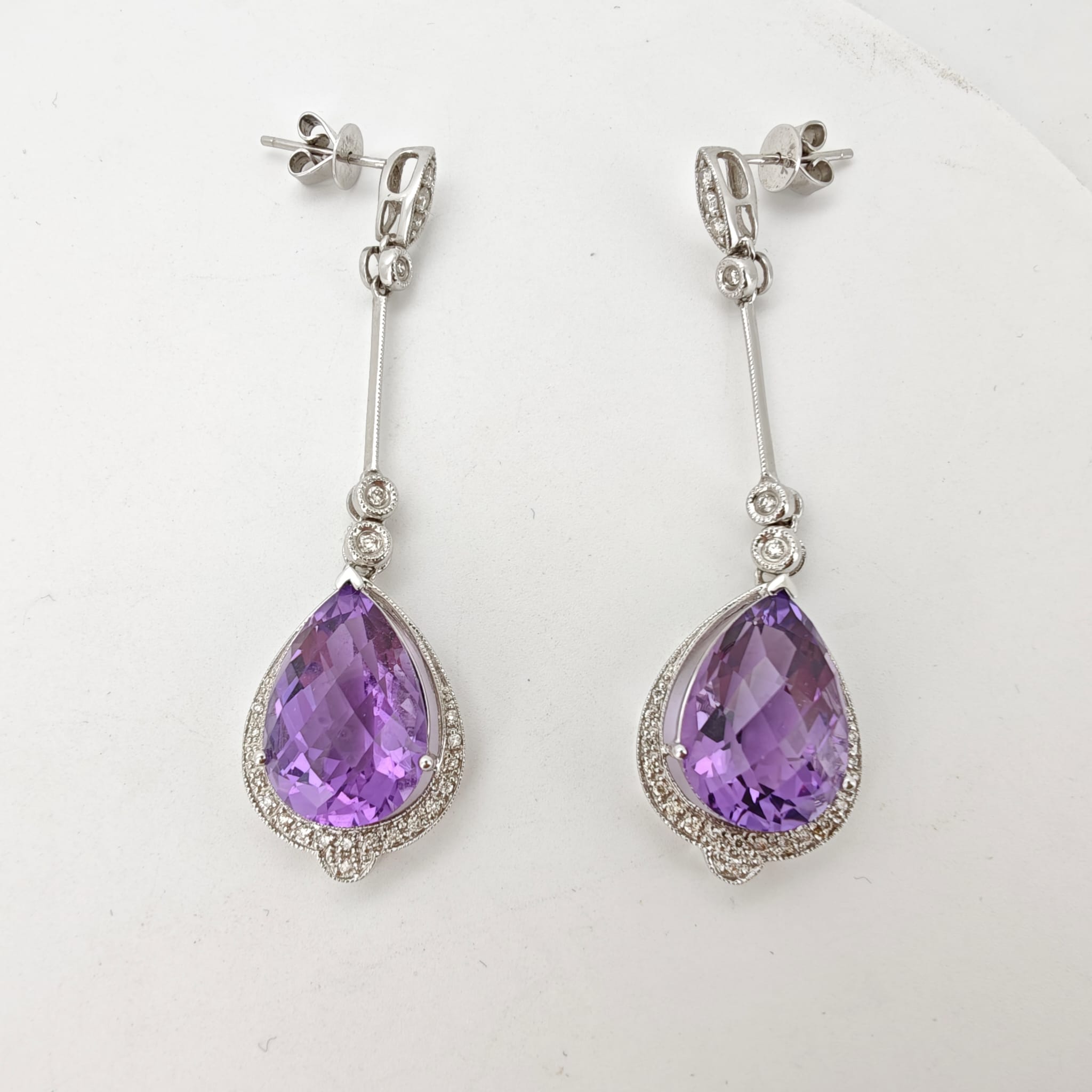 cercei aur 18k cu diamante si ametist