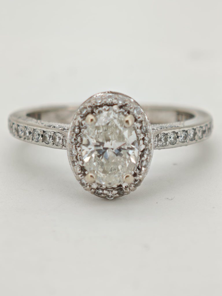 inel 18k cu diamante 1.26ct